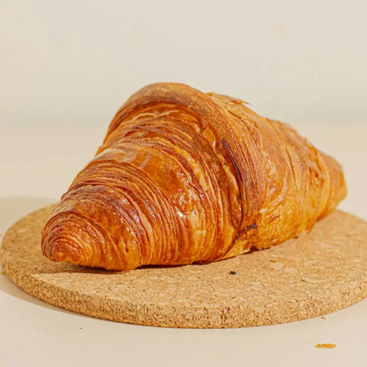 Croissant de mantequilla